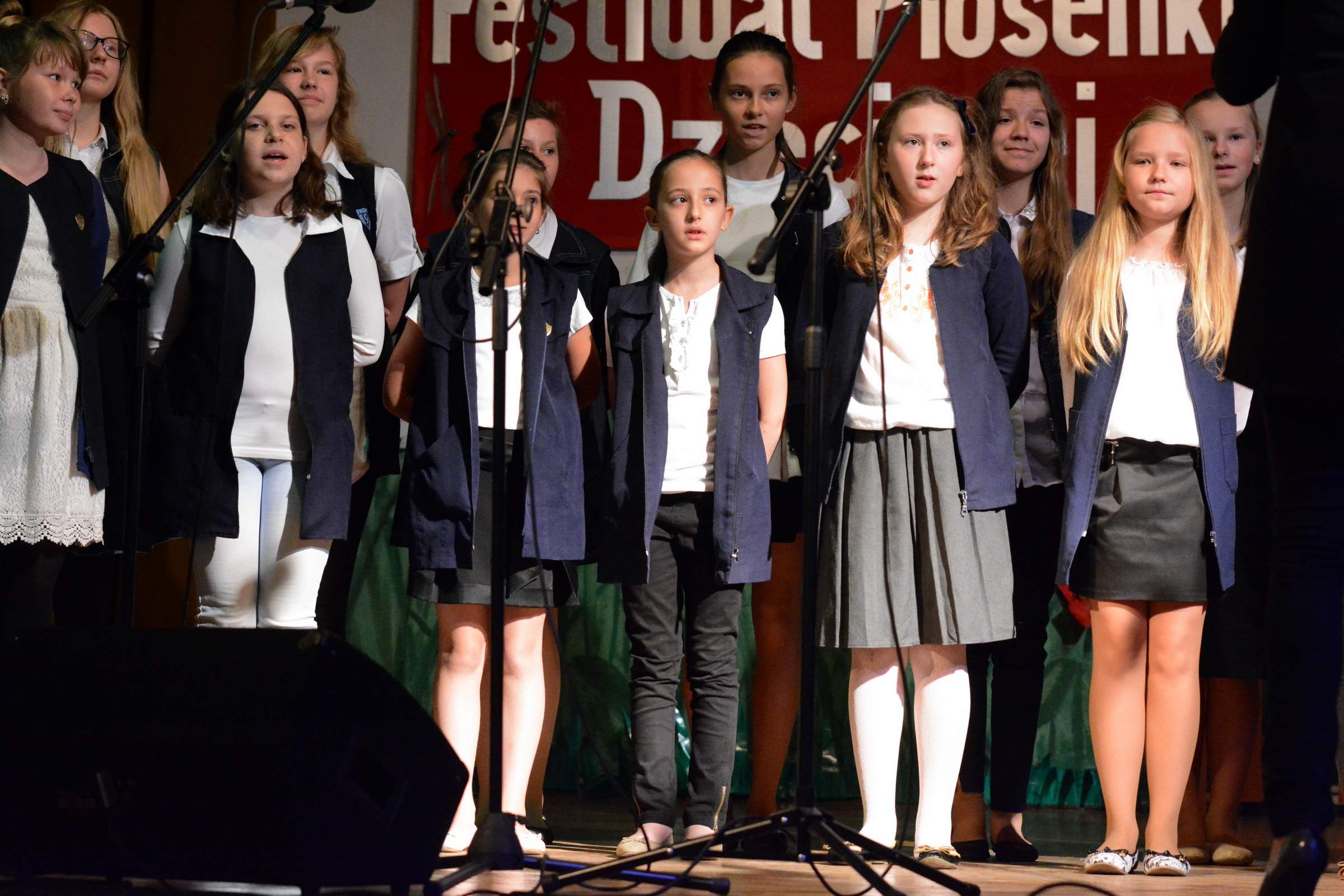 Festiwal Piosenki Dziecięcej LEGNICA 2015
