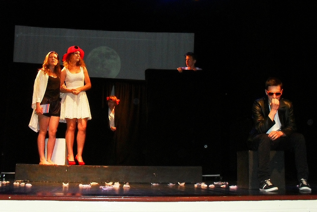Koła plastyczne i teatralne podsumowały rok