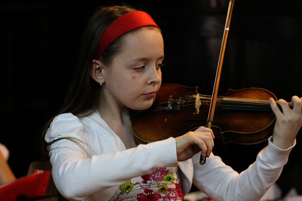 Gitarzyści i plastycy zakończyli zajęcia