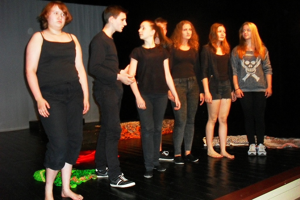 Koła plastyczne i teatralne podsumowały rok