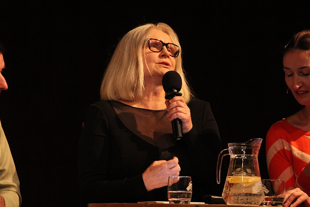 Magda Umer i jej mężczyźni na scenie w Qubusie