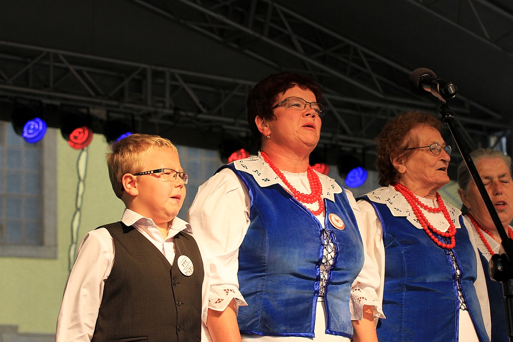 Dawnych Kresów czar … na dziedzińcu Akademii Rycerskiej