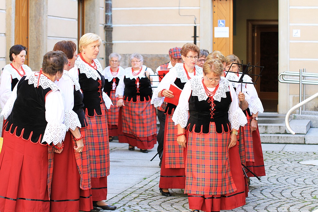 Dawnych Kresów czar … na dziedzińcu Akademii Rycerskiej