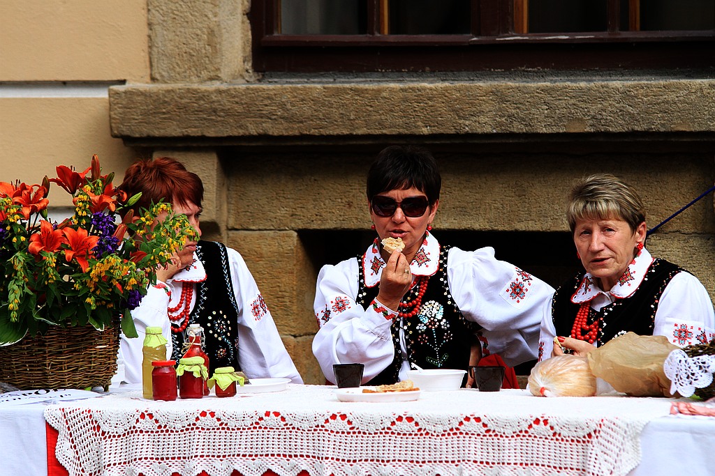 Dawnych Kresów czar … na dziedzińcu Akademii Rycerskiej