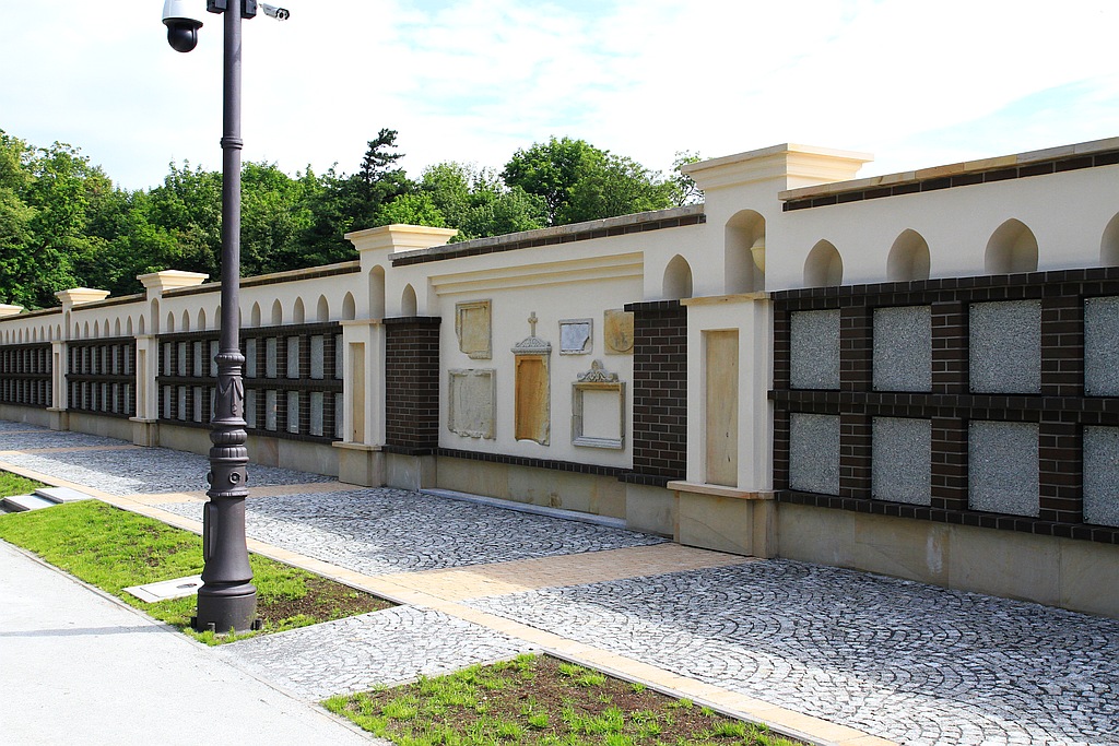 Nowe kolumbarium. Pierwsze pochówki od lipca