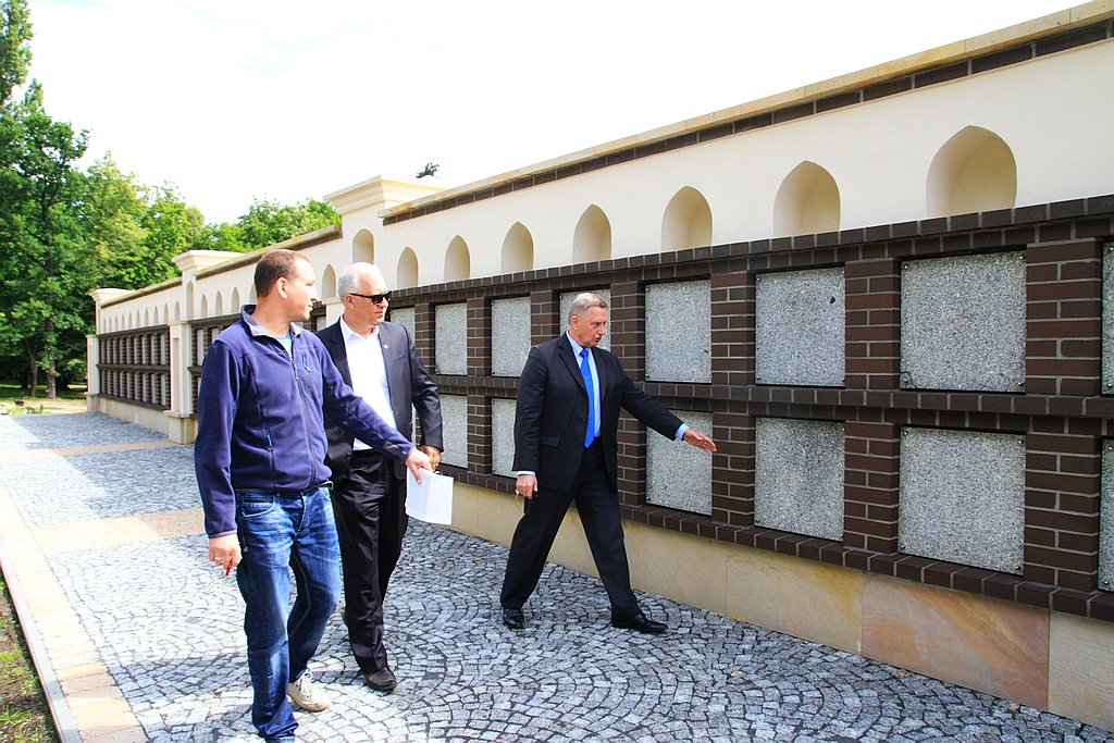 Nowe kolumbarium. Pierwsze pochówki od lipca