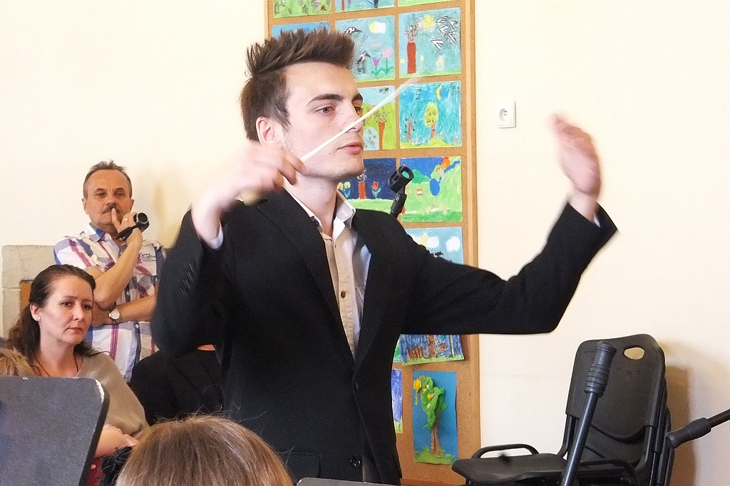 Mateusz zadebiutował jako dyrygent