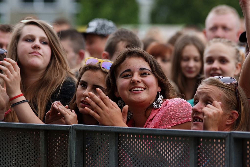 Gwiazdy disco polo rozgrzewją publiczność