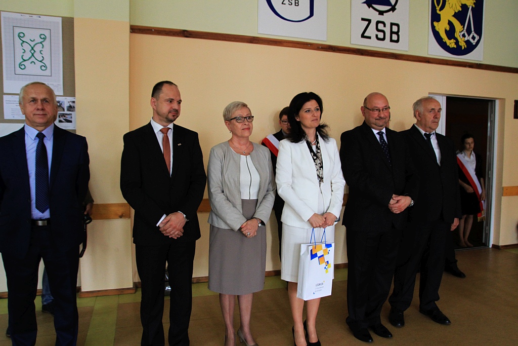 Minister na zakończeniu roku szkolnego w budowlance