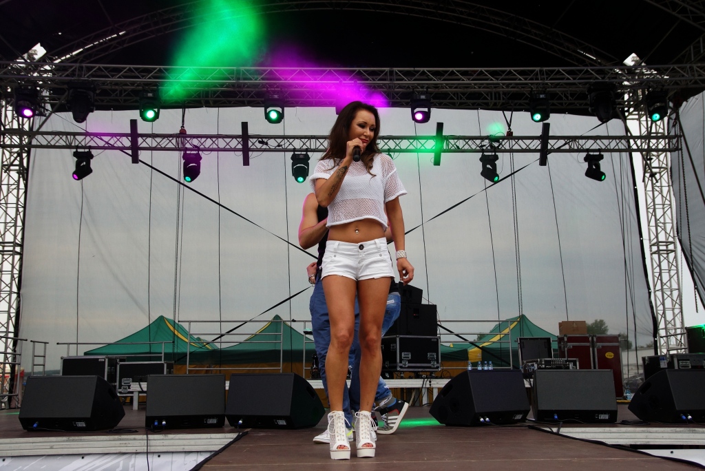Gwiazdy disco polo rozgrzewją publiczność
