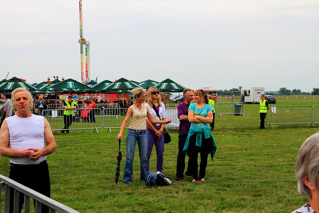 Lotniskowa fiesta ruszyła pełną parą