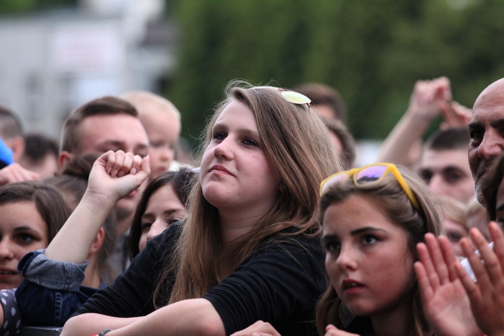 Gwiazdy disco polo rozgrzewją publiczność