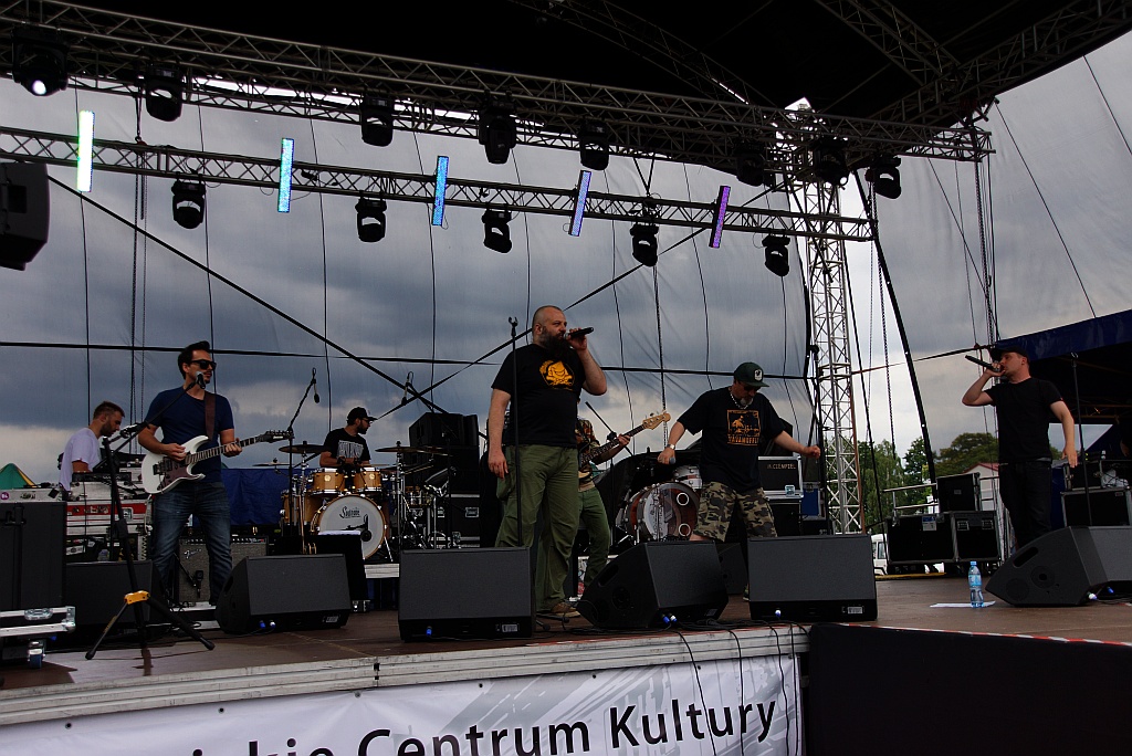 Święto Legnicy. Wspaniali Vavamuffin - hooligan rootz