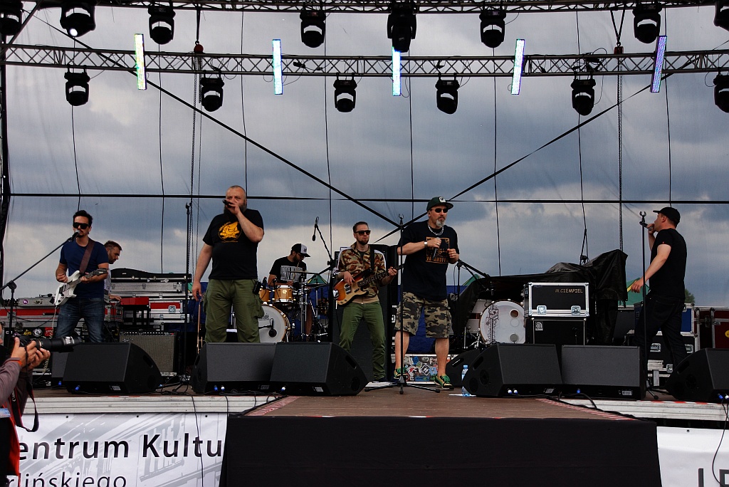 Święto Legnicy. Wspaniali Vavamuffin - hooligan rootz