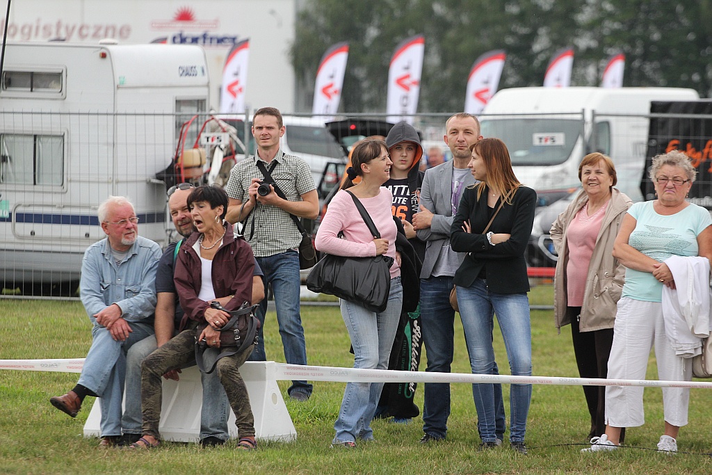 Motoparalotniarze na legnickim lotnisku cz2	
