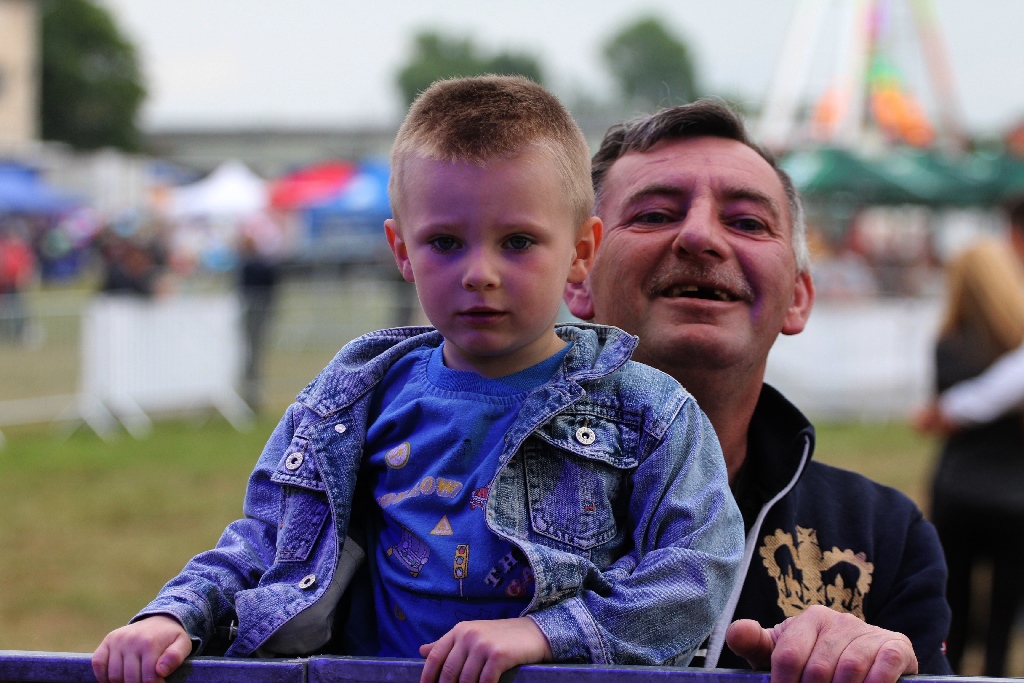 Święto Legnicy. SzuSzuSzu narobili szumu na lotnisku