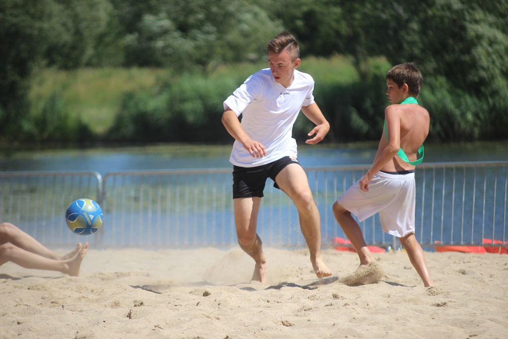 Poznaliśmy mistrzów Legnicy w piłce nożnej plażowej