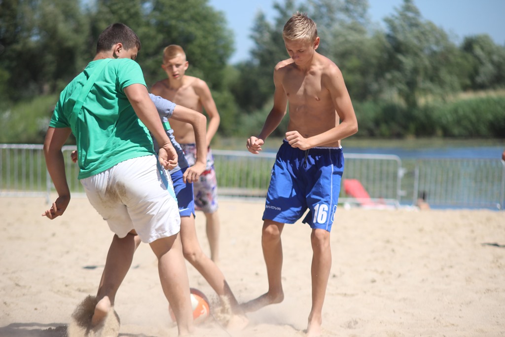 Poznaliśmy mistrzów Legnicy w piłce nożnej plażowej