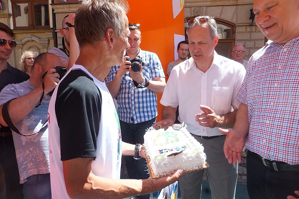 Franciszek Gogół i jego pies zakończyli bieg dookoła Polski