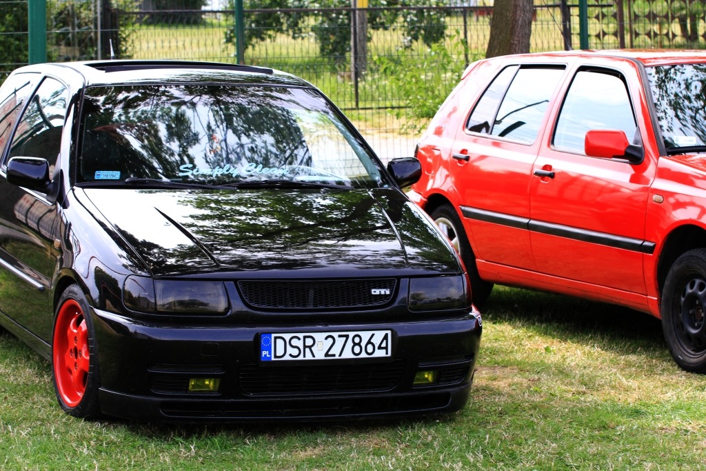 50 samochodów wzięło udział w VAG & Grill vol. 1 Jezioro Kunice