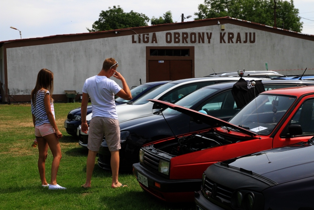 50 samochodów wzięło udział w VAG & Grill vol. 1 Jezioro Kunice