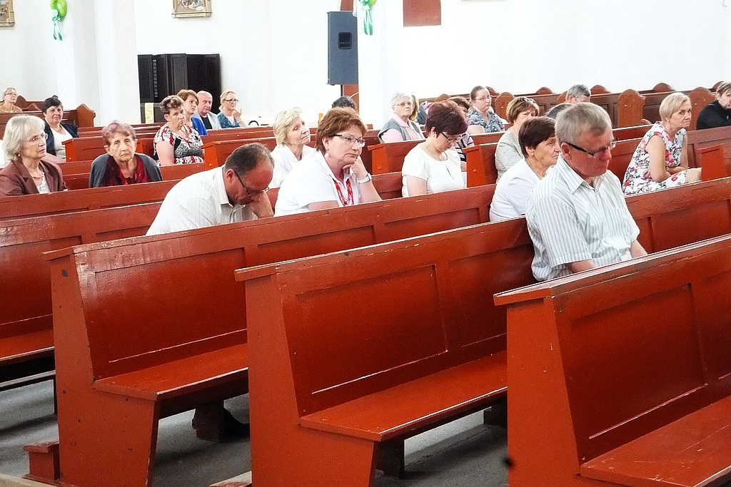 Ksiądz Jan Kaczkowski rozmawiał i modlił się z legniczanami