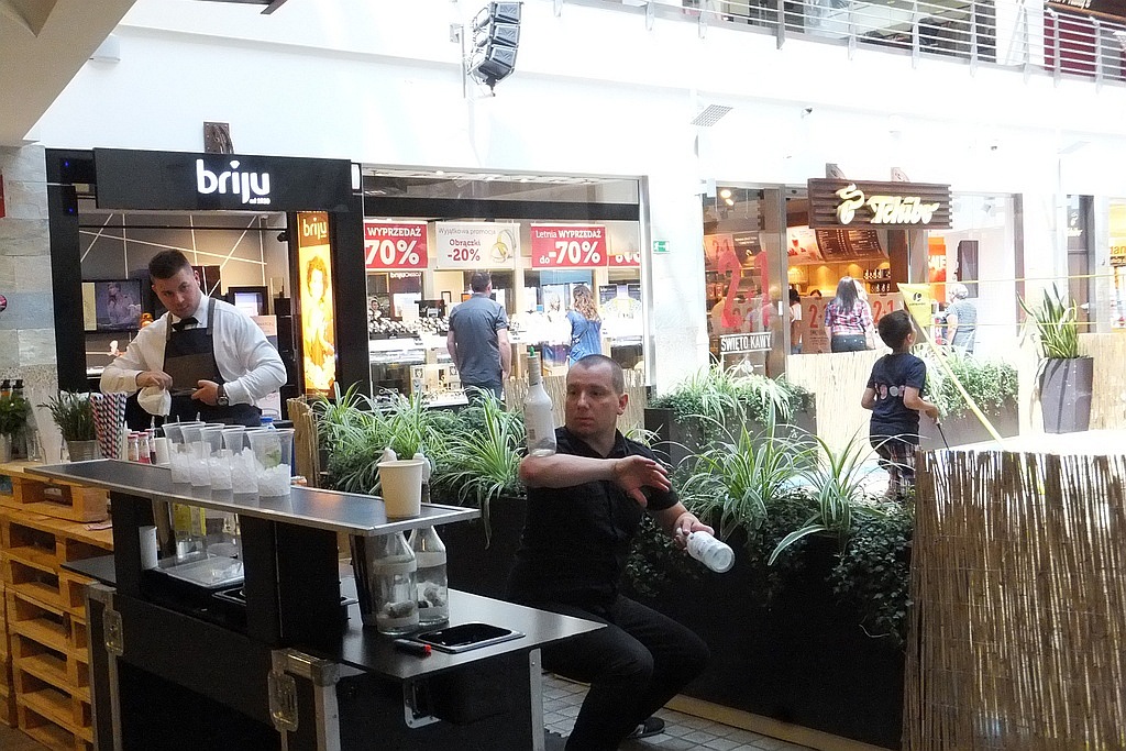 Pokaz barmański i degustacja drinków w Galerii Piastów