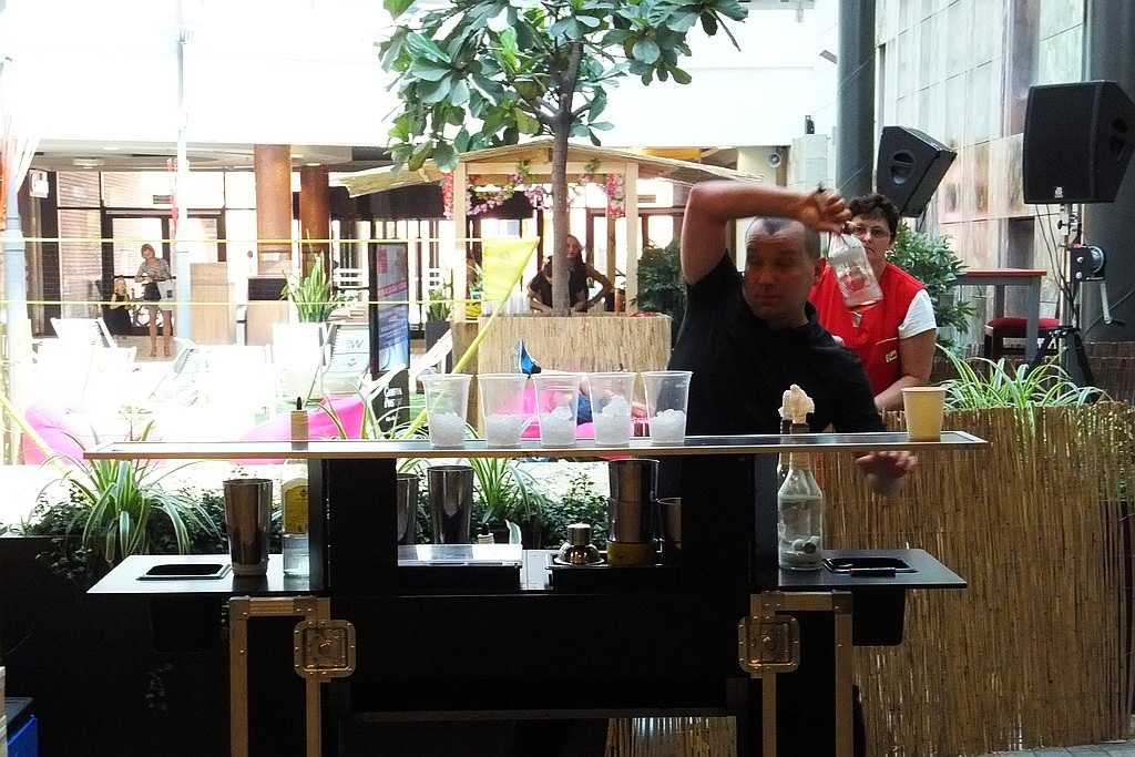Pokaz barmański i degustacja drinków w Galerii Piastów