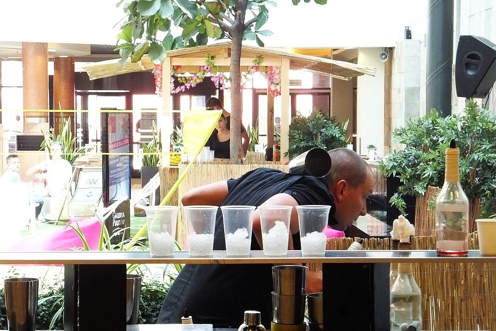 Pokaz barmański i degustacja drinków w Galerii Piastów