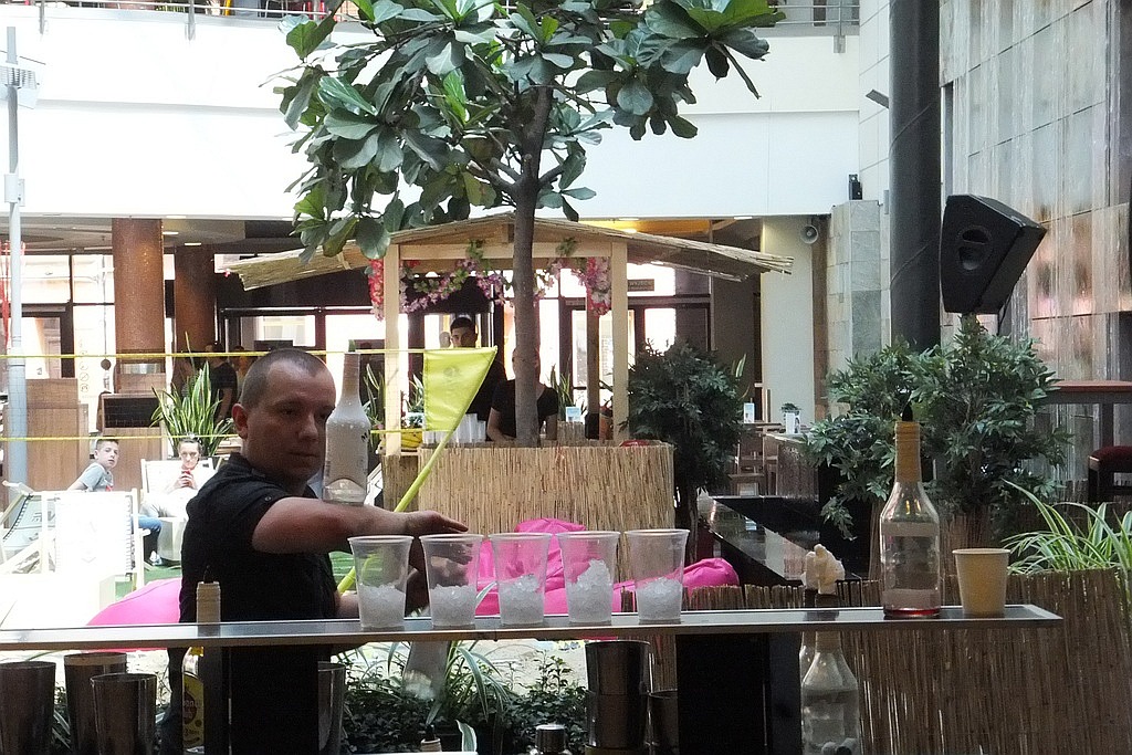 Pokaz barmański i degustacja drinków w Galerii Piastów