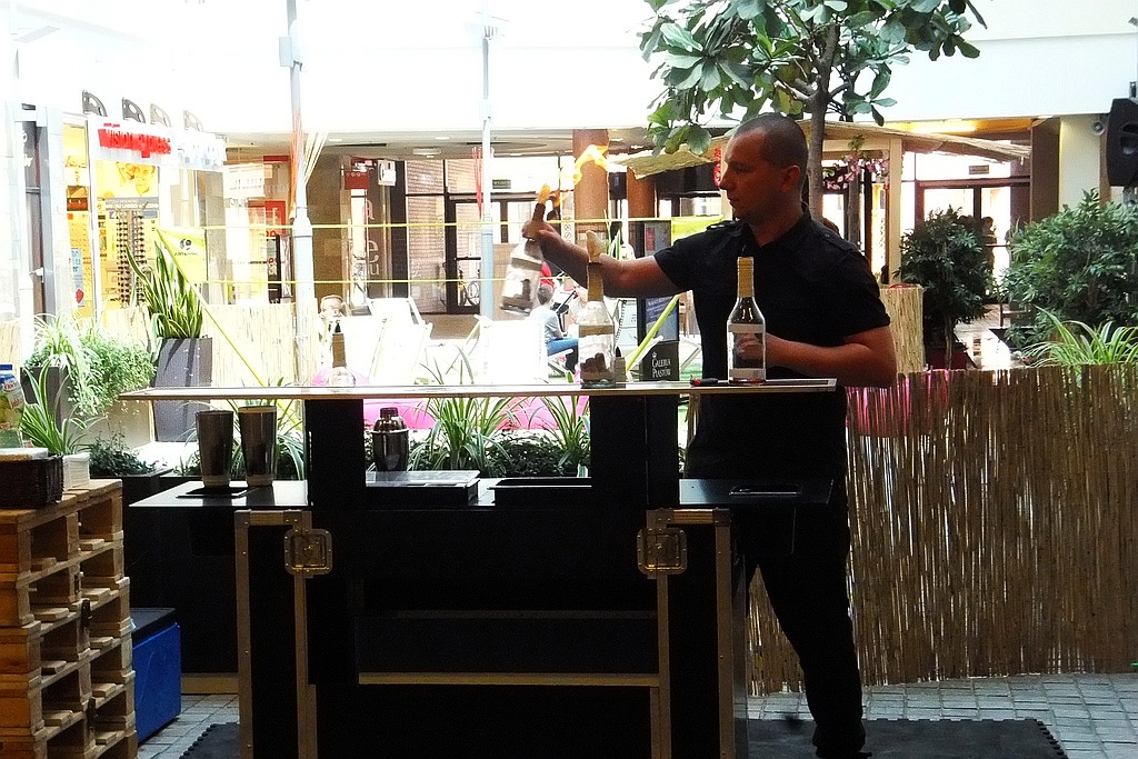 Pokaz barmański i degustacja drinków w Galerii Piastów