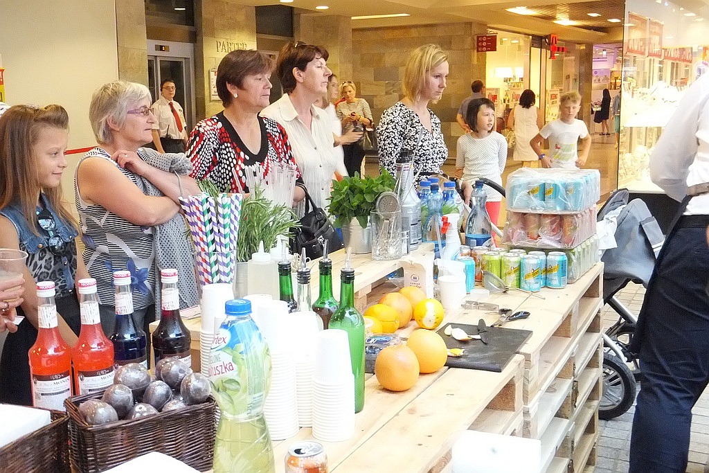 Pokaz barmański i degustacja drinków w Galerii Piastów