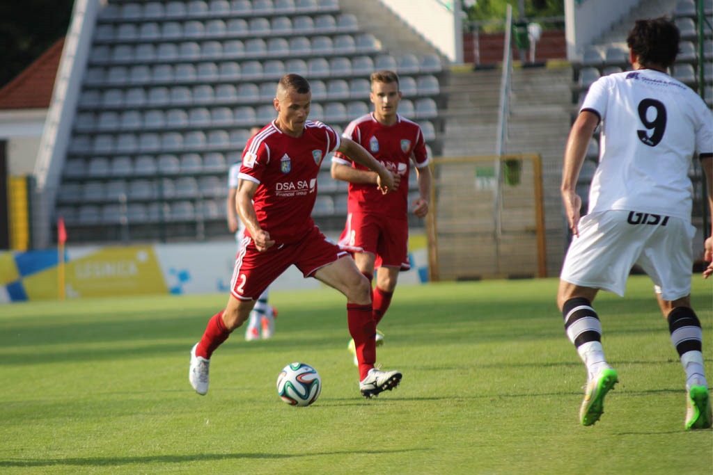 Miedź Legnica na remis z FC Hradec Kralove