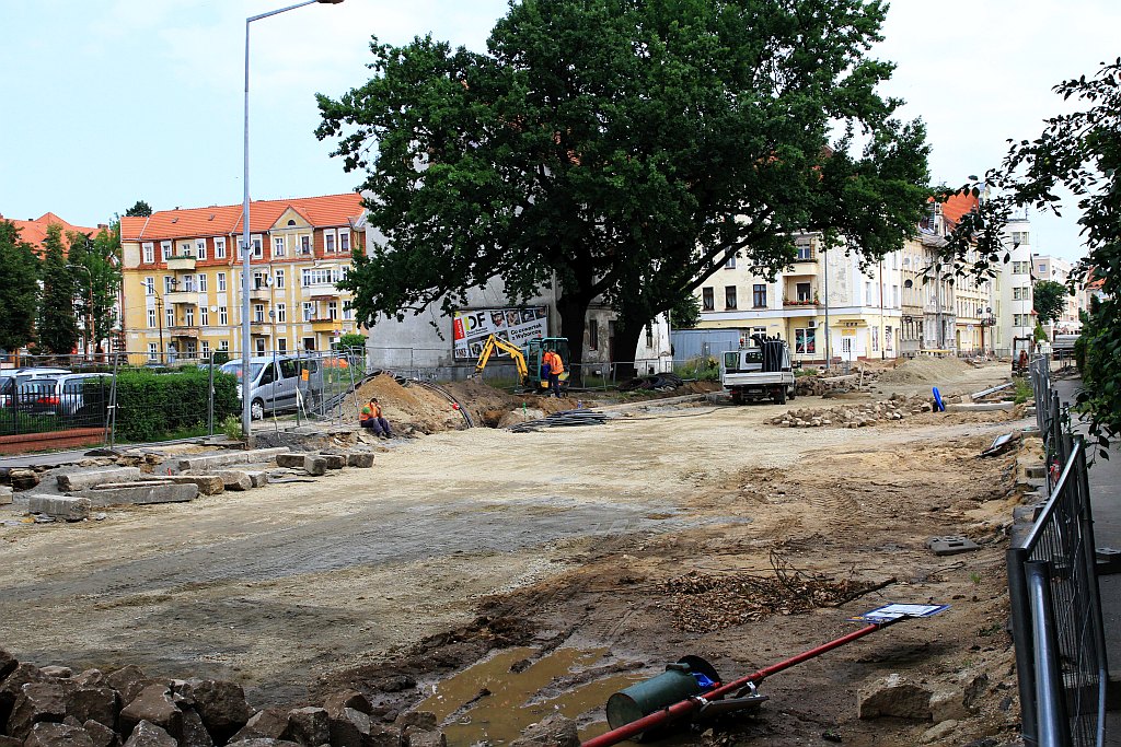 Remont Jaworzyńskiej. Są problemy i poślizg