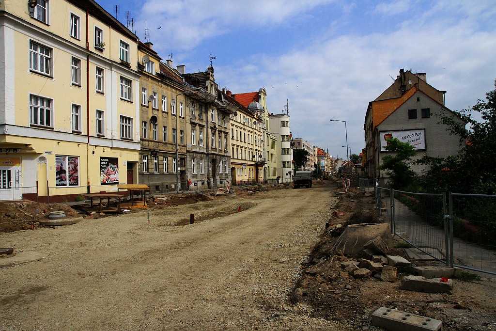 Remont Jaworzyńskiej. Są problemy i poślizg