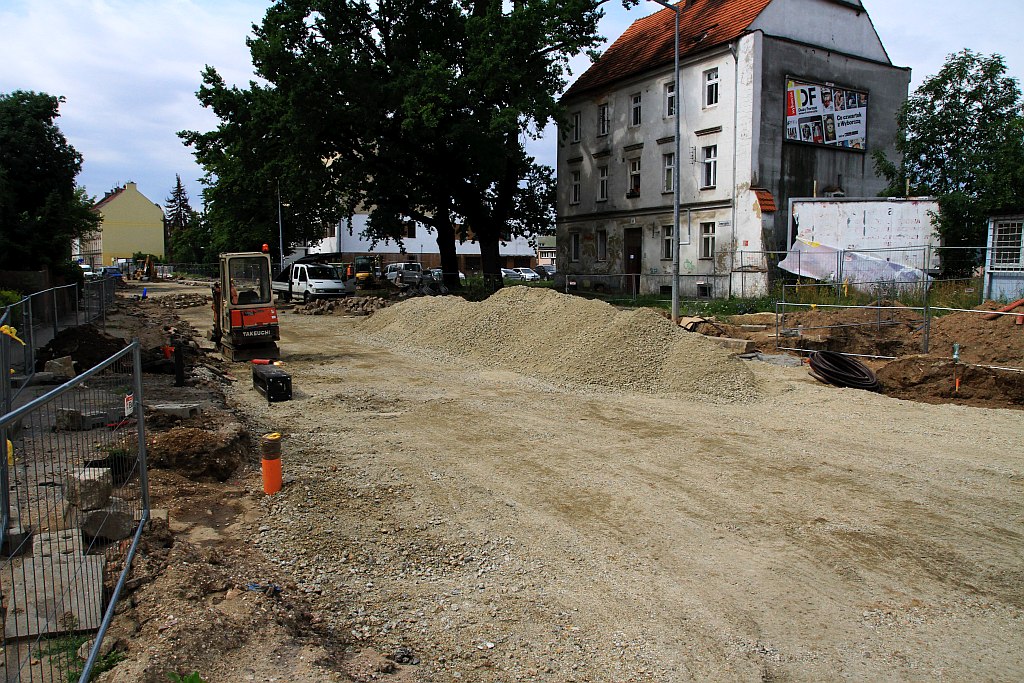Remont Jaworzyńskiej. Są problemy i poślizg