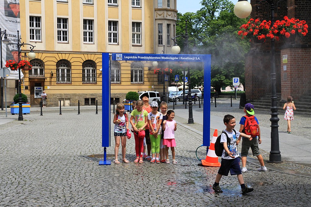 Wodociągi sprezentowały kurtyny wodne na NMP