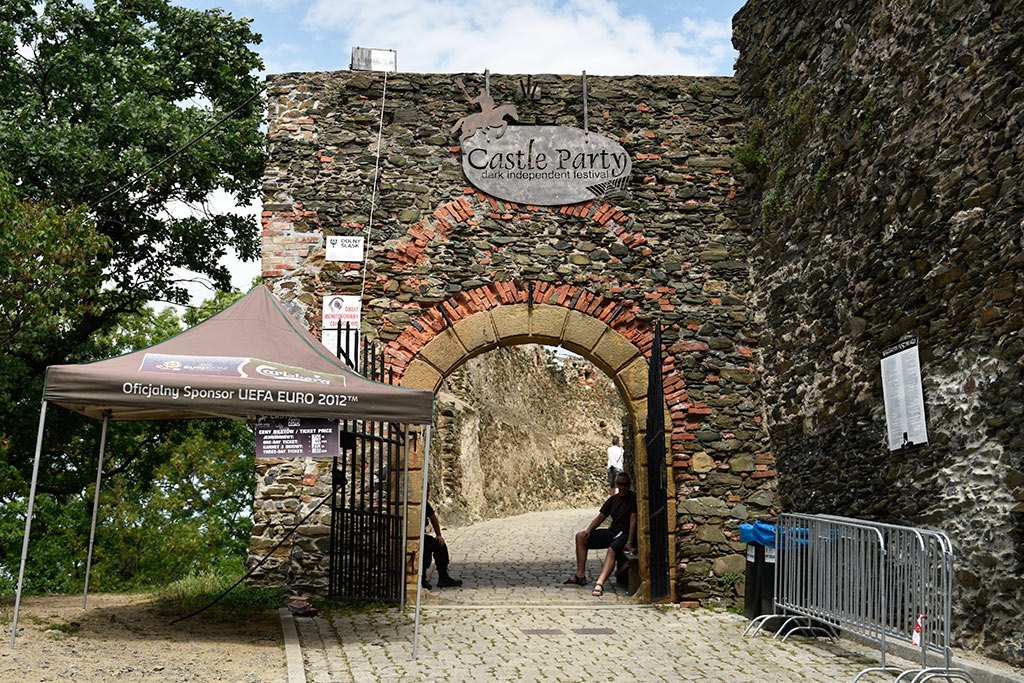 Festiwal dla fanów muzyki gotyckiej Castle Party 2015 w Bolkowie.
