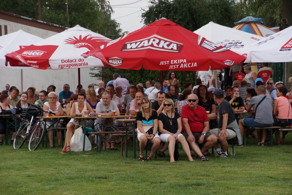 Dużo muzyki, zbiórka pieniężna i koncert życzeń na szantach