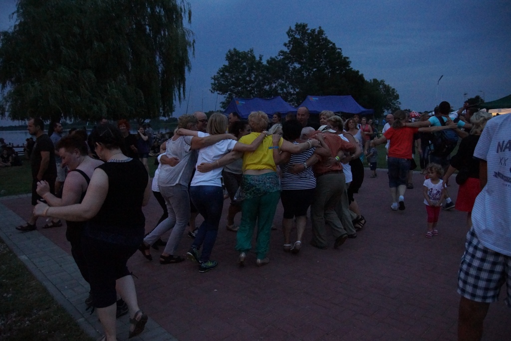 Dużo muzyki, zbiórka pieniężna i koncert życzeń na szantach