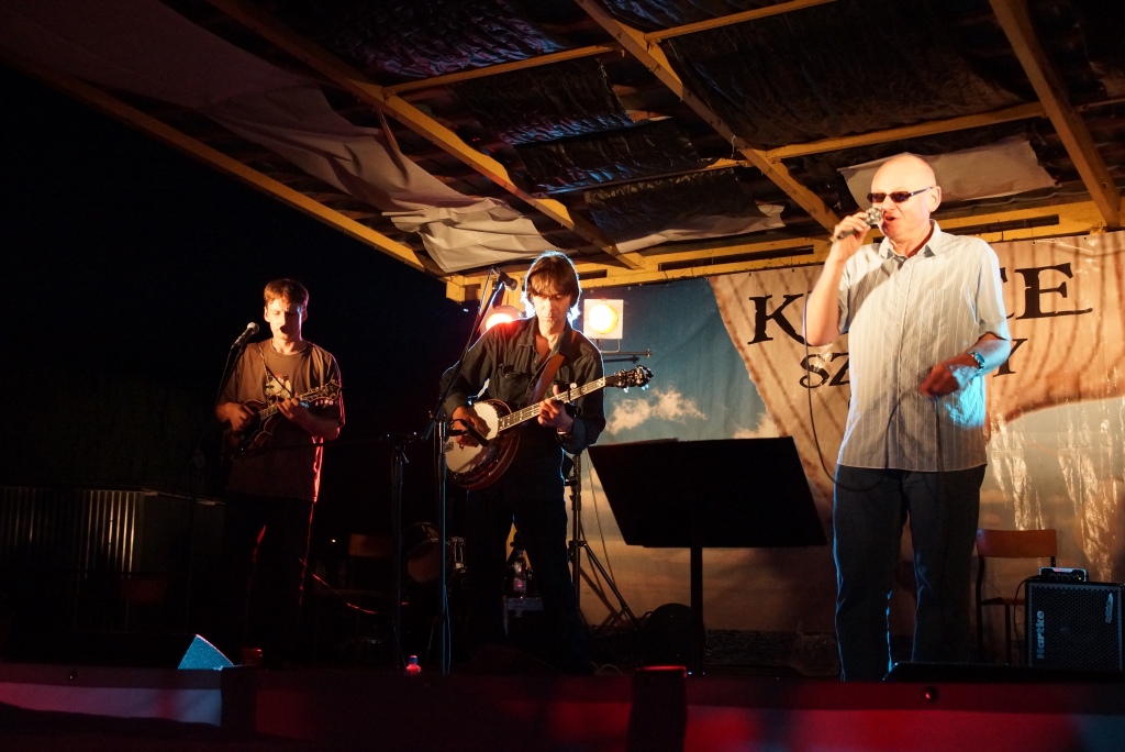 Dużo muzyki, zbiórka pieniężna i koncert życzeń na szantach