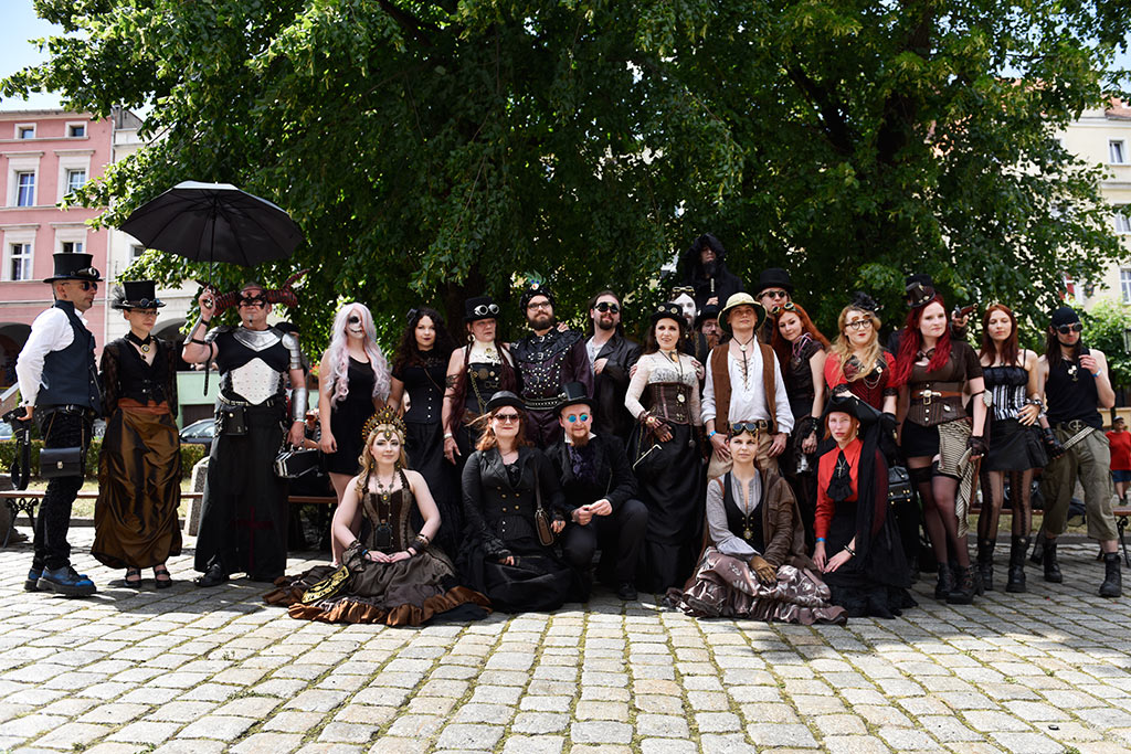 Festiwal dla fanów muzyki gotyckiej Castle Party 2015 w Bolkowie.