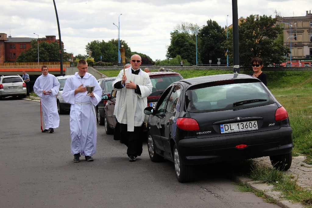 Poświęcili auta w parafii nad Kaczawą
