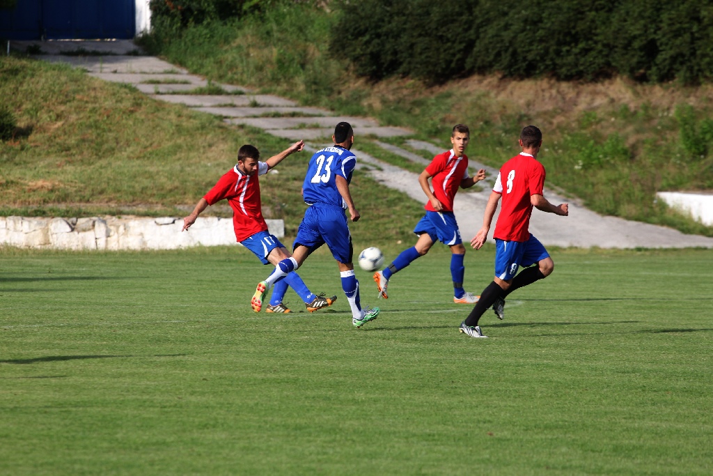 Konfeks lepszy od czwartoligowca