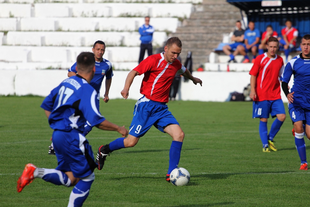 Konfeks lepszy od czwartoligowca