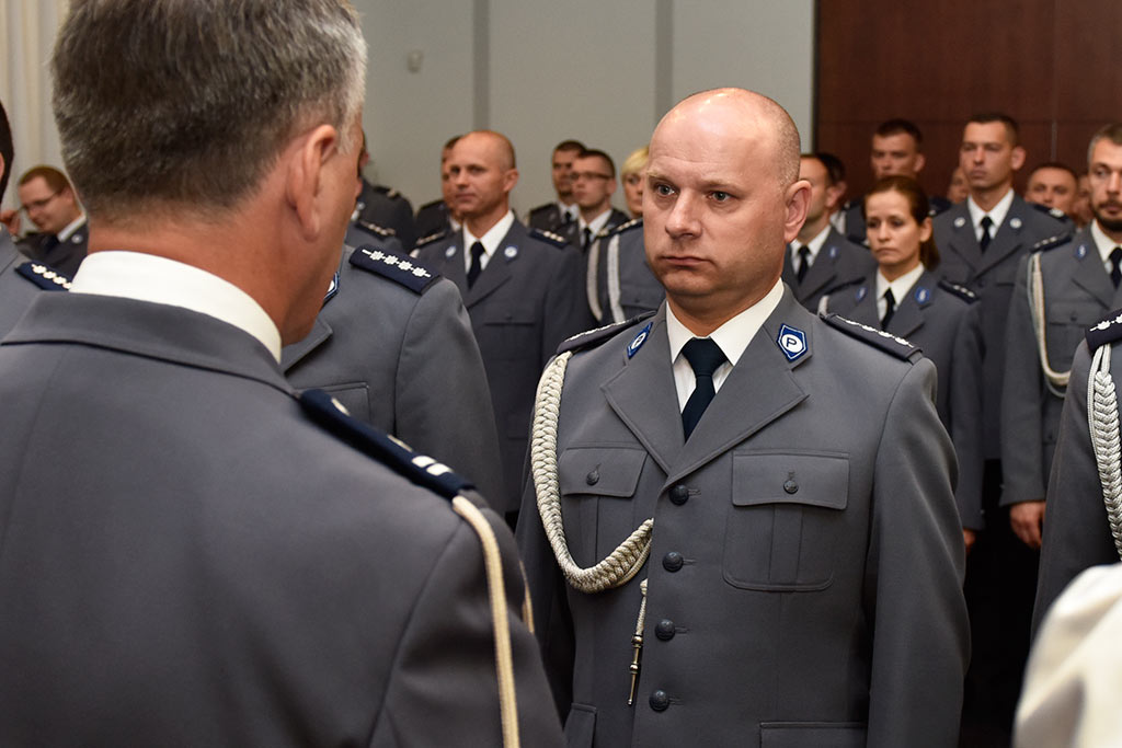 Świętowała policja. Były awanse i odznaczenia