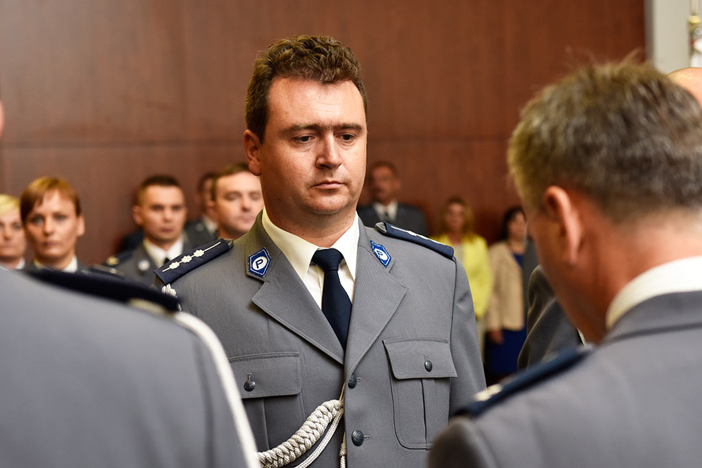 Świętowała policja. Były awanse i odznaczenia