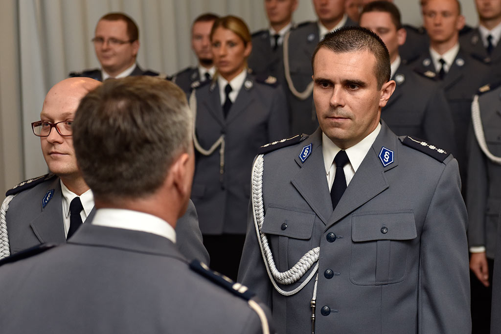 Świętowała policja. Były awanse i odznaczenia