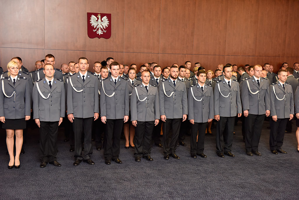 Świętowała policja. Były awanse i odznaczenia