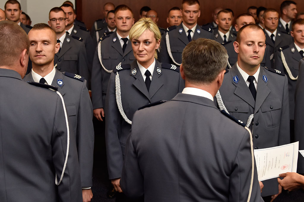 Świętowała policja. Były awanse i odznaczenia